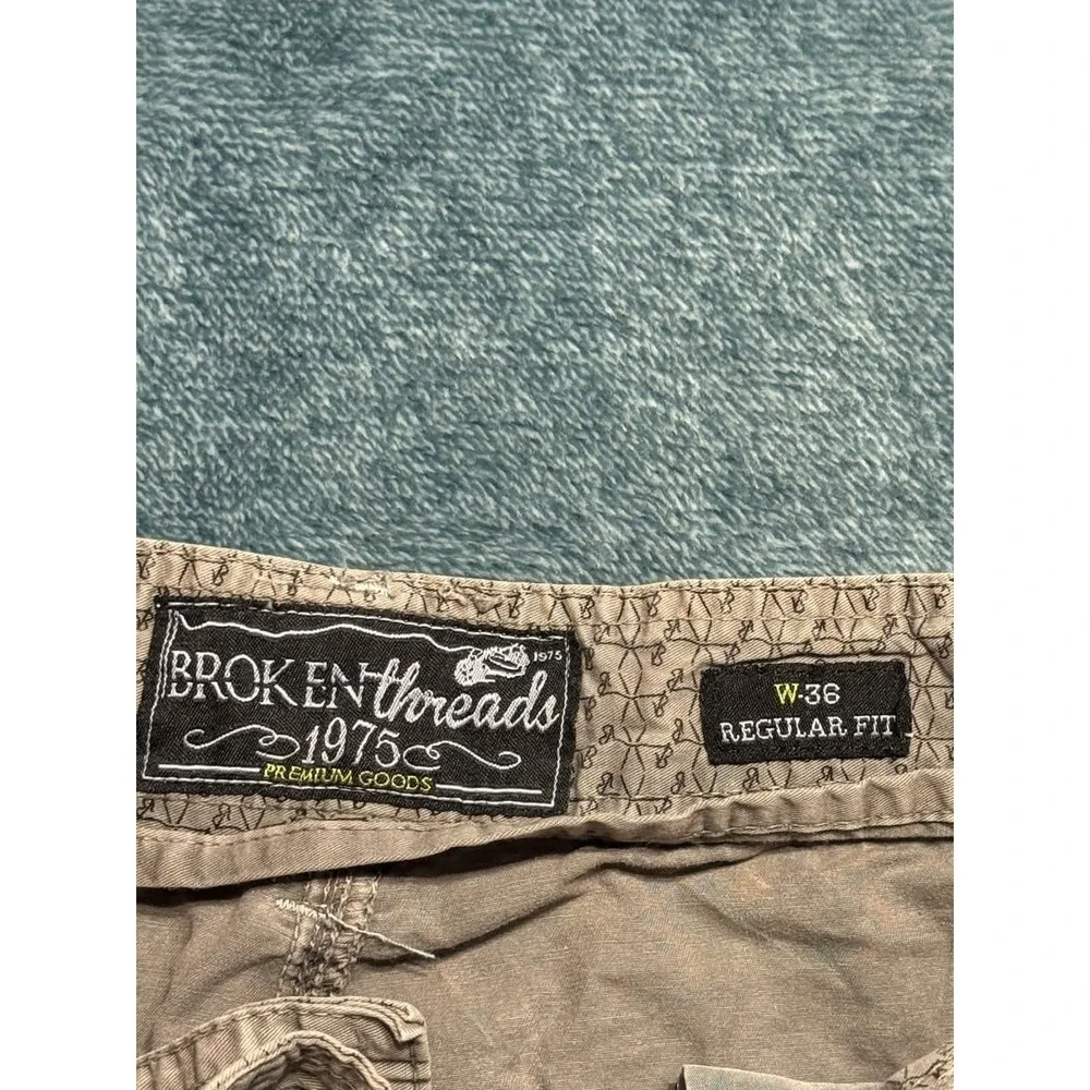 Broken Threads Mens Cargo Shorts Regular Fit 36 Brown Multi Pocket Bleach Mark